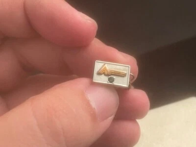 Vintage 10k Solid White & Rose Gold Company Tie Tack Pin w/Green Stone 2.1 Grams - Image 1 of 4