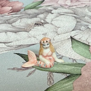 Mermaid Girl Minifig Mini Figurine Hand Painted Porcelain Ornament - Picture 1 of 2