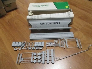 Pacific Rail Shops Cotton Belt ACF hopper kit (2/27/25 141-2) No Trucks - Picture 1 of 2