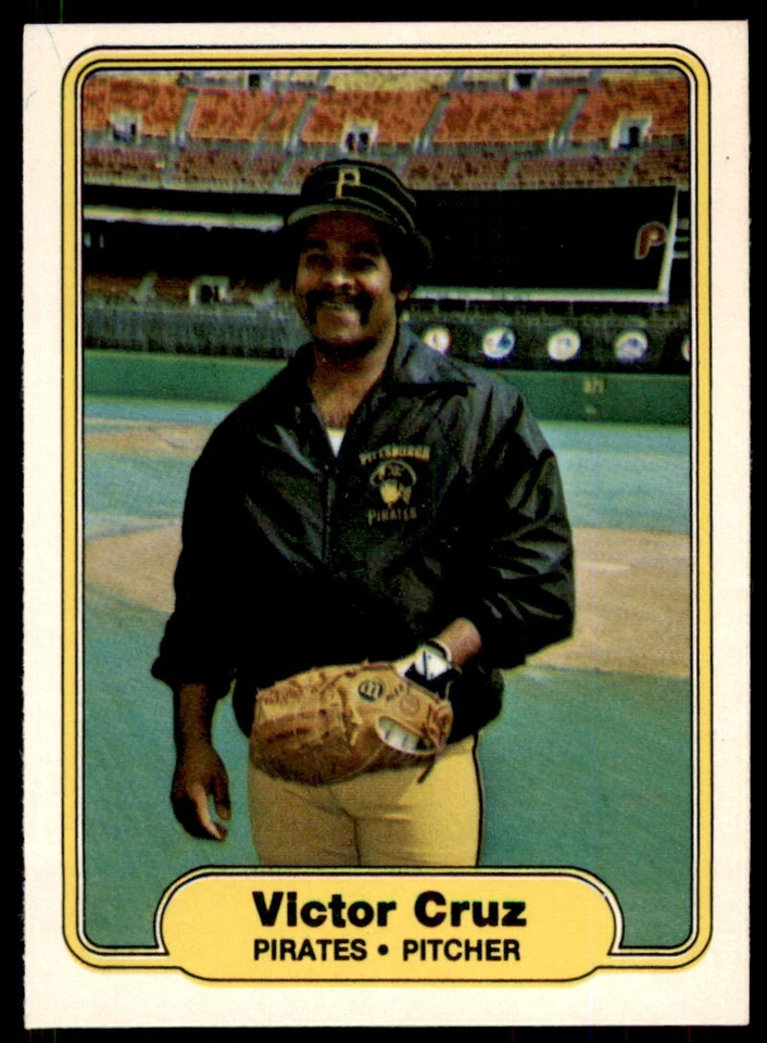 1982 FLEER VICTOR CRUZ . PITTSBURGH PIRATES #480 - Image 1 of 2