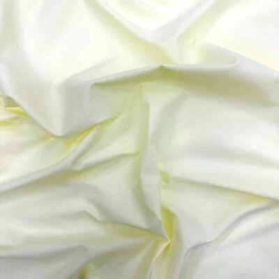 Tela de polialgodón de tela ancha amarilla clara por yarda Foto 1 de 4