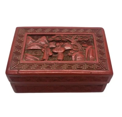 Винтажная антикварная резная лакированная прямоугольная коробка для безделушек из киновари Chinoiserie - Изображение 1 из 4
