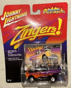 Johnny Lightning 1956 TBird Street Freaks Auto Thunderbird #49 Rolling Thunder - Foto 1 di 2