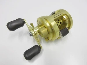 Shimano Calcutta Conquest 101 Casting Reel Manager Au1537/12 Used Small Scratche - Picture 1 of 10