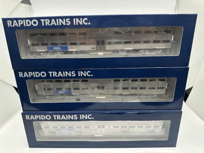 Rapido 145004 - HO Gallery Commuter Car - Metra Burlington: ¡Juego #1 DIFÍCIL DE ENCONTRAR! Foto 1 de 4