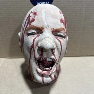 Halloween Custom-Painted High Quality Haunted House Severed Head Prop Foam - Picture 1 of 5