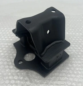 Mitsubishi L200, Strada Rear Engine Mount - Picture 1 of 7