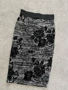 Ladies George Black/grey Floral Stretch Pencil Skirt Size 8 - Picture 1 of 7