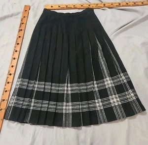 Vtg Pendleton Skirt Womens Sz 10 Black Wallace Tartan Plaid Pleated Academia  - Picture 1 of 14