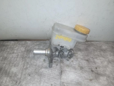 SUBARU FORESTER Master Cylinder AT (CVT) 14 Foto 1 de 2