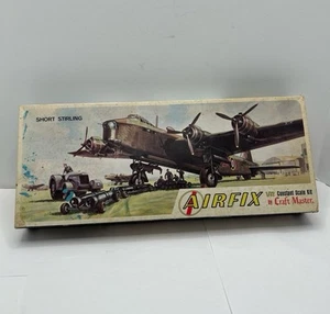 AIRFIX WW2 RAF BOMBER COMMAND SHORT STIRLING 1:72 SCALE KIT No.1602-200 (1966) - Picture 1 of 7