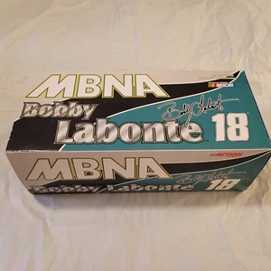 #18 Bobby Labonte / MBNA 1999 Action 1/24 - Bild 1 von 2
