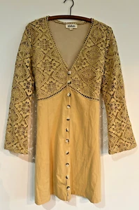 Listicle Dress Mustard Yellow A-line Dress Lace Sleeves V-Neck Juniors Size L - Picture 1 of 8