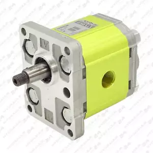 Hydraulic pump BG2 6 - 30 ccm left or right turning - flanges for screw - Picture 1 of 26