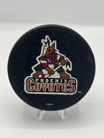 Phoenix Coyotes Vintage Official Licensed NHL Ice Hockey Puck (Trench MFG) 90's Cover