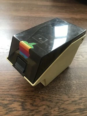 Vintage Apple Computers 3-1/2 Floppy Disk Holder Case With Sticker Storage  - Image 1 of 4