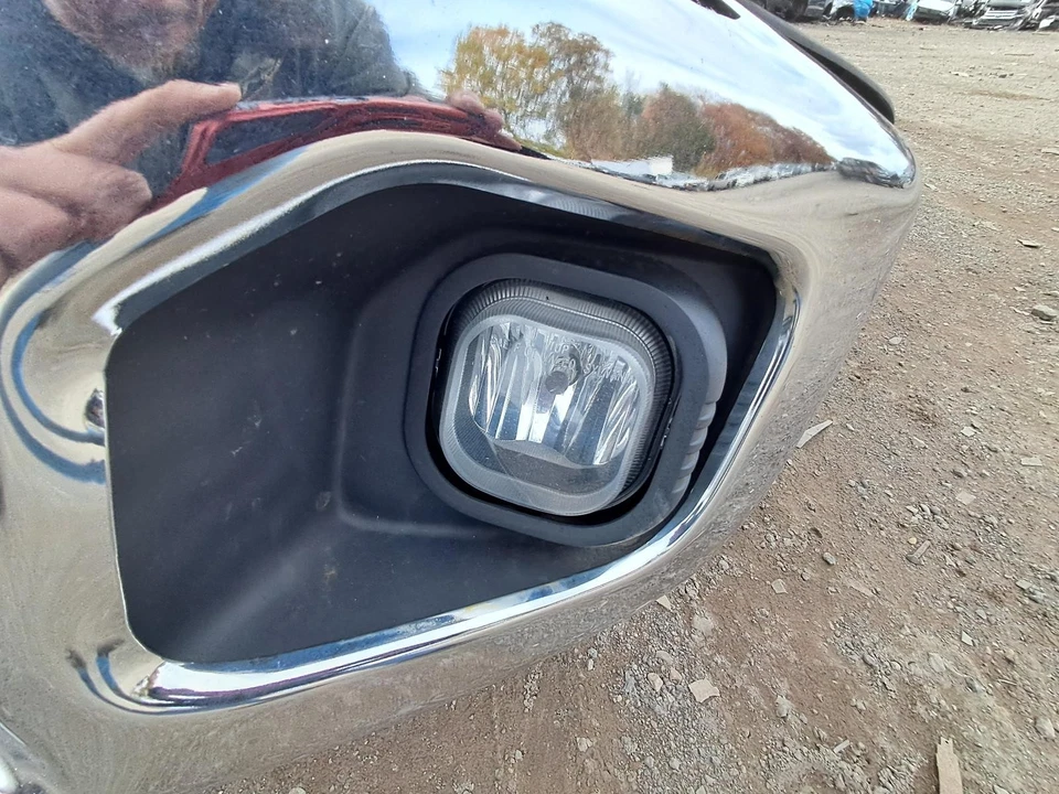 Luz de conducción usada se adapta a: camioneta Ford F350SD 2014 antiniebla parachoques montado grado Foto 1 de 4