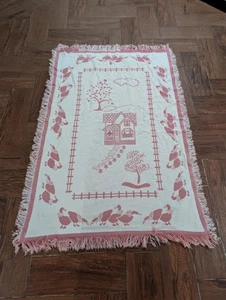 Vtg COUNTRY 65x42 Double Sided Goose Farmhouse TAPESTRY THROW BLANKET PINK White - Picture 1 of 12