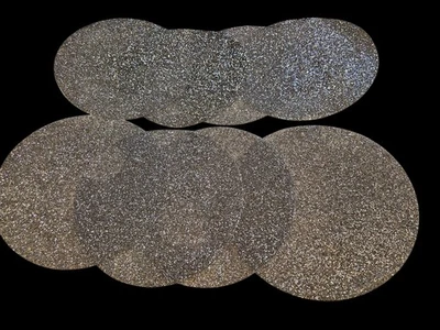 Juego de 4 manteles individuales brillantes para el hogar redondos plateados|grises con estrás nuevo Foto 1 de 3