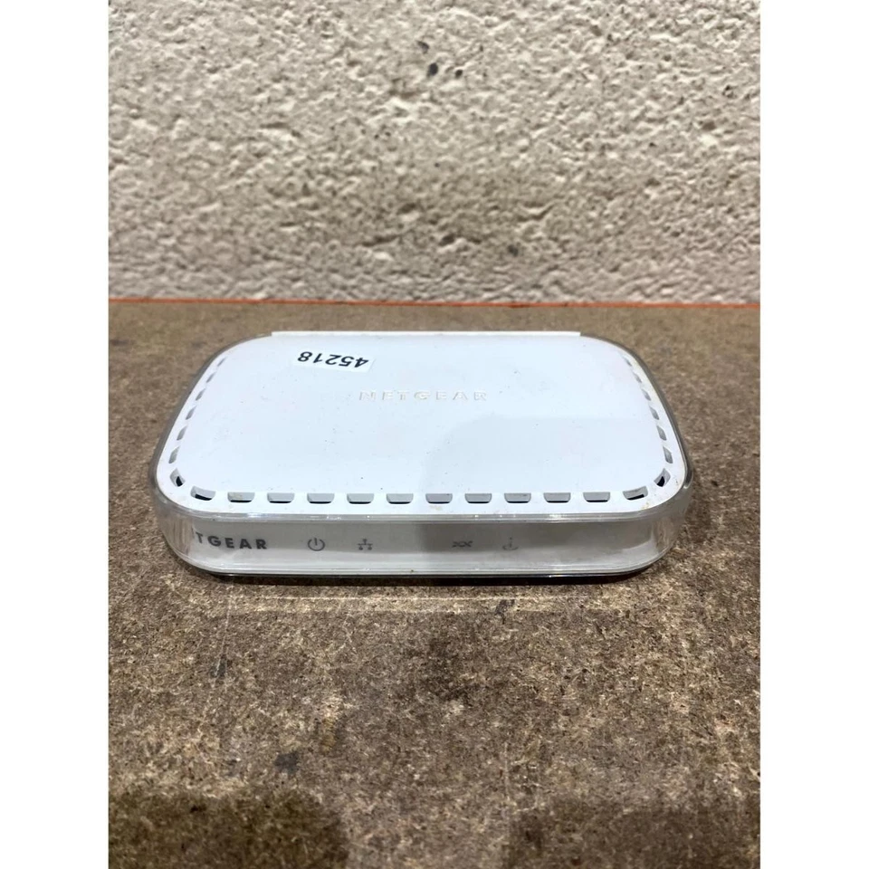 Netgear DM111P v2 Modem Router White Wireless Wi-Fi ADSL2+ Ethernet Port Compact - Image 1 of 4