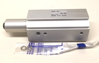 Cilindro rotativo neumático SMC MKB25-30LZ 25 mm diámetro 30 mm carrera Foto 1 de 4