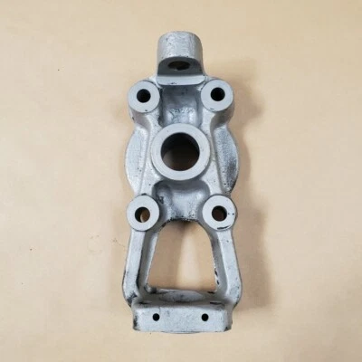 Оригинальный держатель передней заглушки оси для седана Jaguar и XK140 XK150 OEM - Изображение 1 из 4