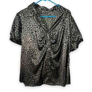 Nuevo con etiquetas Apt. 9 Blusas para mujer talla grande 2X gris negro estampado de leopardo con botones nueva - Imagen 1 de 6
