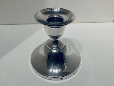 Candelabro de escritorio eduardiano de plata maciza, Birmingham 1909 Foto 1 de 4