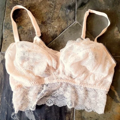 Bralette inalámbrico de cobertura completa semi transparente talla 14 sin marca Foto 1 de 4