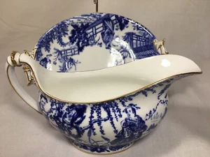 Royal Crown Derby 'Blue Mikado' GRAVY BOAT with UNDERPLATE - Picture 1 of 10