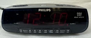 Philips AJ3220/17 Dual 2 Alarm Clock Radio AM/FM Sleep Button Digital - Picture 1 of 11