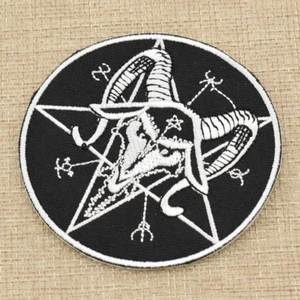 Moda Satanás Pentagrama Hierro En Parche Tela Costura Hágalo usted mismo Accesorio Artesanal 1 Pieza - Imagen 1 de 3