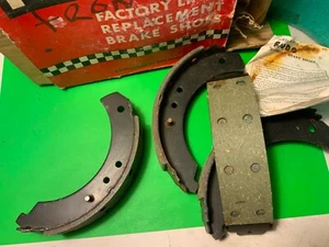 ferodo brake shoes F 280 G,fits reliant regal ford anglia 123E Bedford HA van - Picture 1 of 6