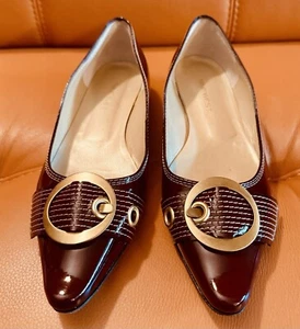 NINE WEST Burgundy Patent Leather Gold Buckle Ballet Flats 38.5 US 8 Brand New - Picture 1 of 5