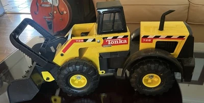 Tonka 21” Mighty Loader 728 Toy Movable Bucket METAL & Plastic EUC Raise Lower - Image 1 of 4
