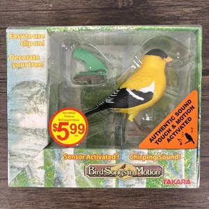 Takara Bird Songs in Motion American Goldfinch Ornament Motion Activated Sound - Picture 1 of 16