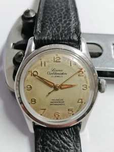 Vintage LISONA VÄRLDSMÄSTARE VENUS 21 Jewels Swiss Made Wristwatch. - Picture 1 of 10