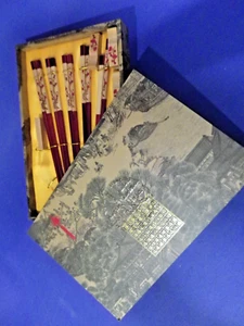 5 Wooden Chopsticks Reusable Dark Red Floral Design w/Holders Wooden Box - Picture 1 of 6