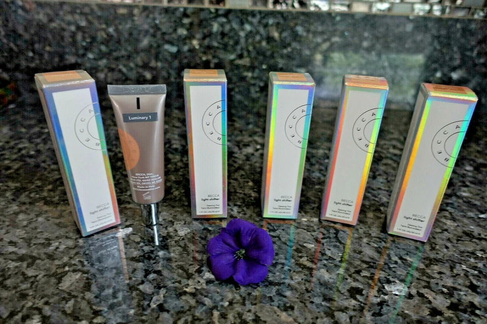 Becca light shifter dewing tint new in box 1oz  select your shade  - Image 1 of 3
