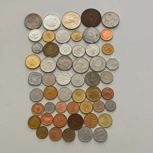 50 Different Coins From 50 Different Countries - Picture 1 of 2