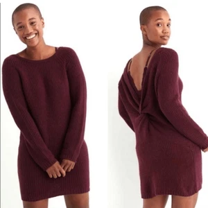 Vestido suéter mediano para mujer Aerie granate con espalda torcida - Imagen 1 de 5