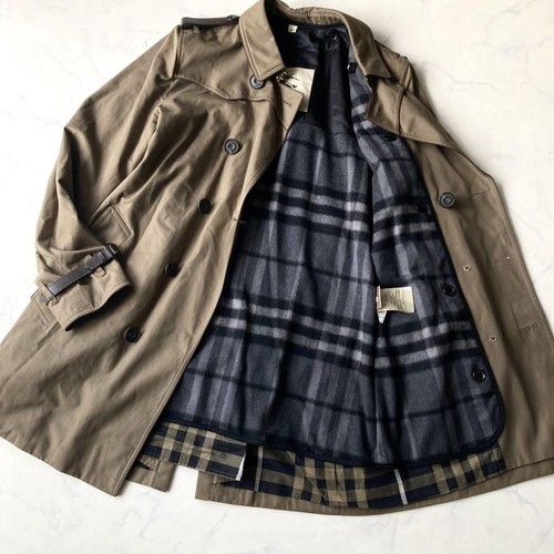 Trench cappotto Burberry modello recente Londra Nova Check m1_0708