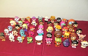 Lote De 50 Figuras Disney Doorables Serie Mixta Monster Inc Bugs Life Rescers C - Imagen 1 de 7