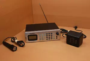 RADIO SHACK PRO-2096 DIGITAL TRUNKING SCANNER - POLICE/FIRE/EMS/AIR - SEE VIDEO - Picture 1 of 24