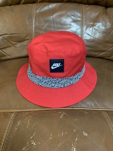 nike floppy golf hat