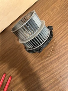 TOYOTA YARIS MK1 HEATER BLOWER MOTOR 194000 - Foto 1 di 9