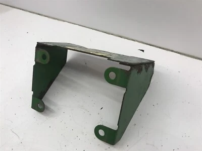 JOHN DEERE 650 750 REAR PTO GAURD COVER AM876119 - Image 1 of 4