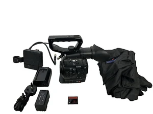Canon EOS C300 MK1 - EF Mount + Accessories - Picture 1 of 8