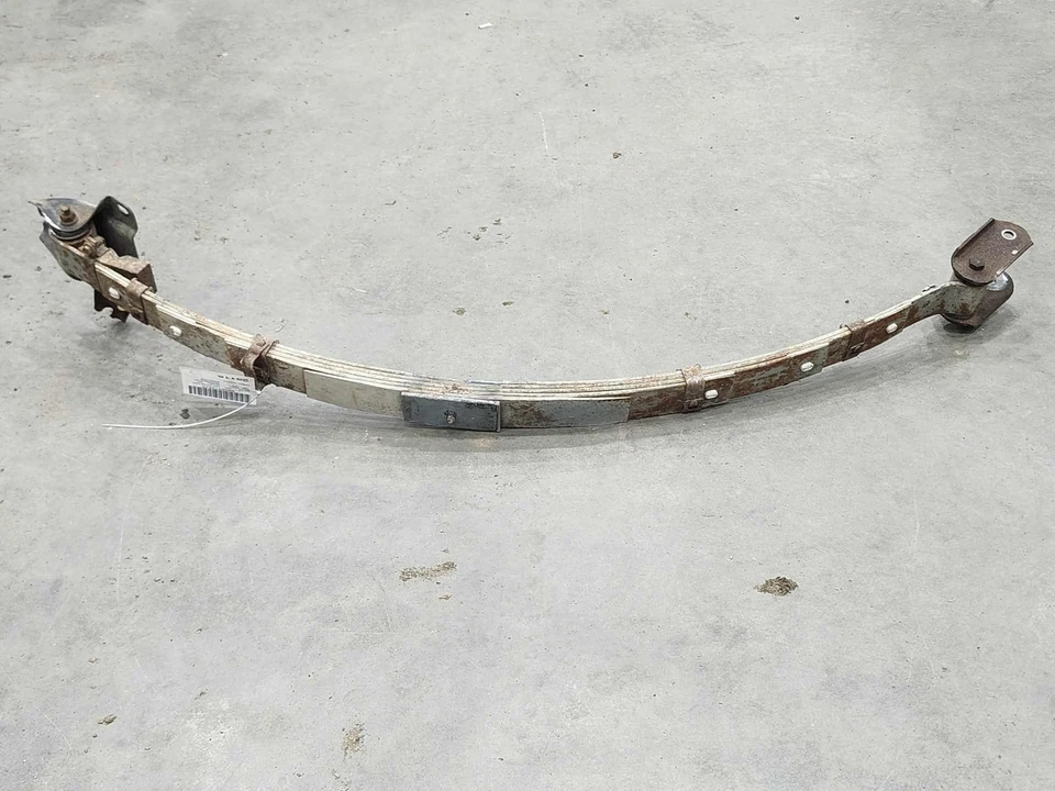 Conjunto de resortes de hoja traseros Cadillac Seville 1976-1979 5 hojas OEM 01607830 Foto 1 de 4