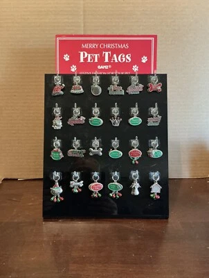 OPORTUNIDAD DE REVENDEDORES - Etiquetas para mascotas de Navidad Gantz Foto 1 de 3